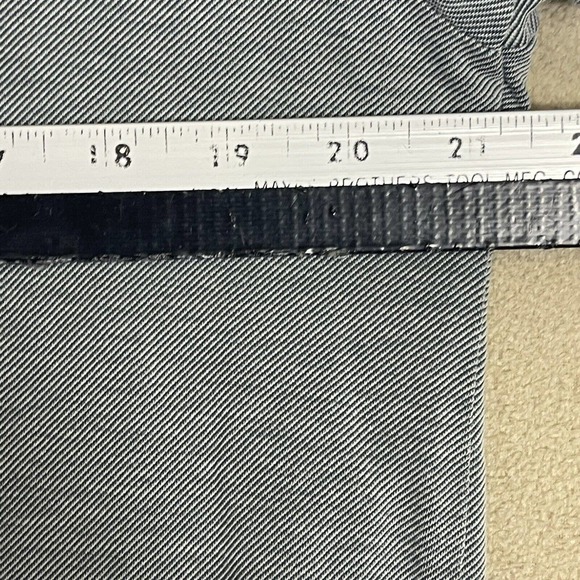 Travis Mathew Mens L Short Sleeve Polo Golf Shirt Chest Pocket Gray Embroidered - Picture 5 of 12